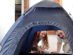Modifying the tents which will be used to release the frogs into the forest.